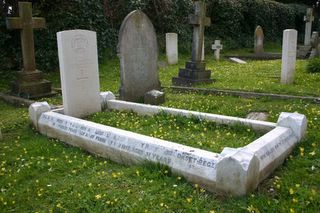 Sandown Christ Church : A H Hunter